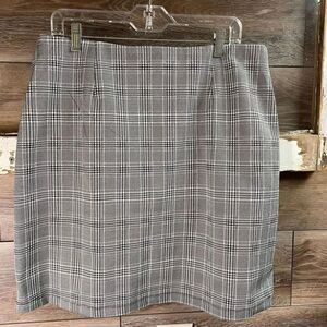 SOHO Women’s Plaid Pocket Mini Skirt Classic Preppy Style Black White Size Large